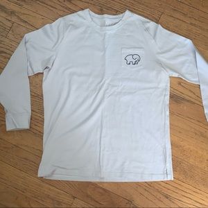 long sleeve t-shirt